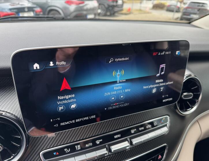 Mercedes-Benz Třídy V 12