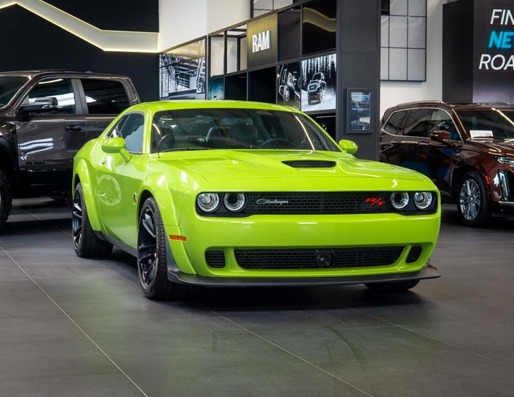 Dodge Challenger 9