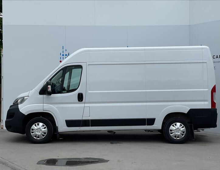 Opel Movano 2
