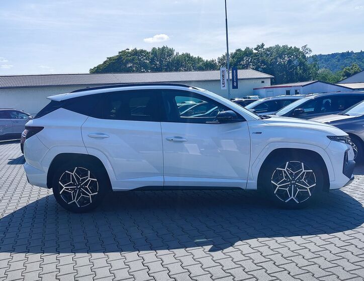 Hyundai Tucson 4