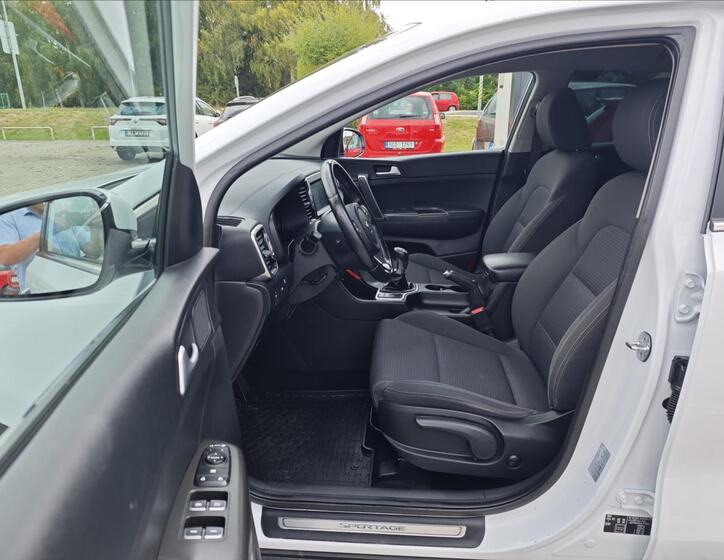KIA Sportage 10