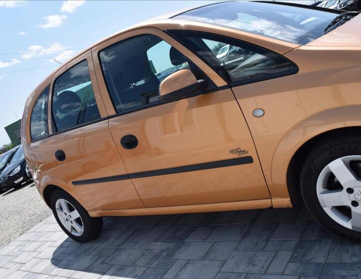 Opel Meriva 9