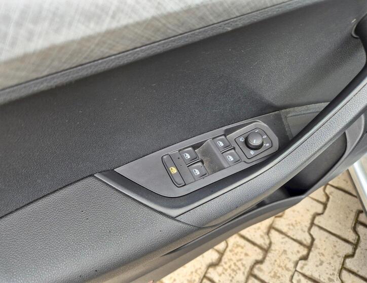Škoda Karoq 24