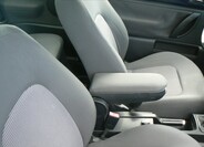 Volkswagen New Beetle 15