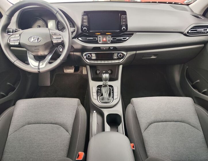 Hyundai i30 12