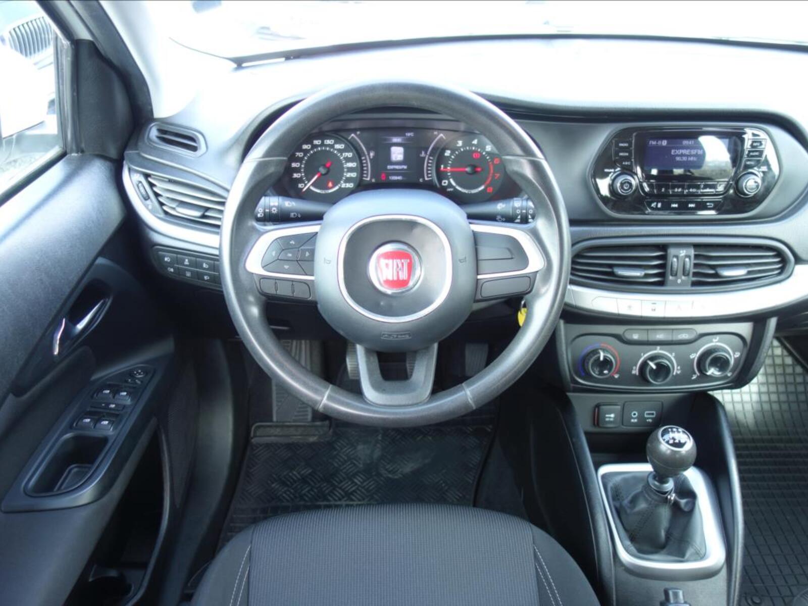 Fiat Tipo 16