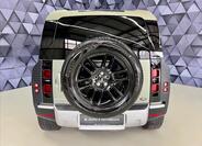 Land Rover Defender 6