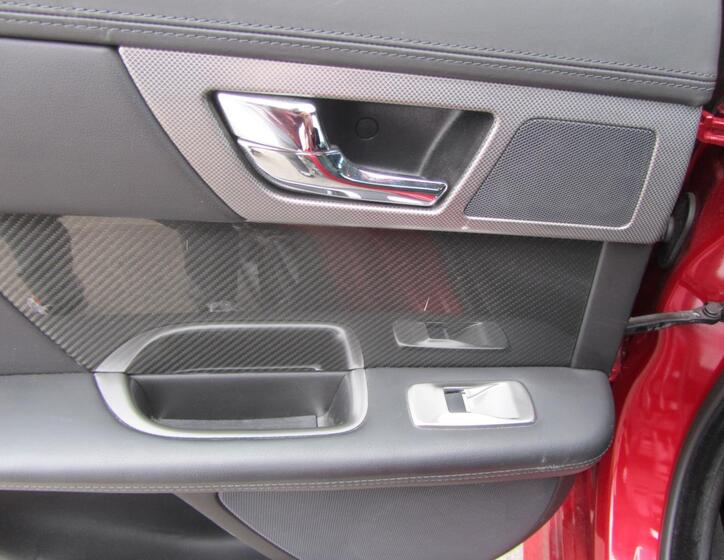 Jaguar XF 24