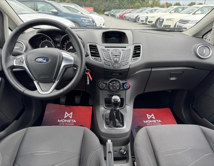 Ford Fiesta 16