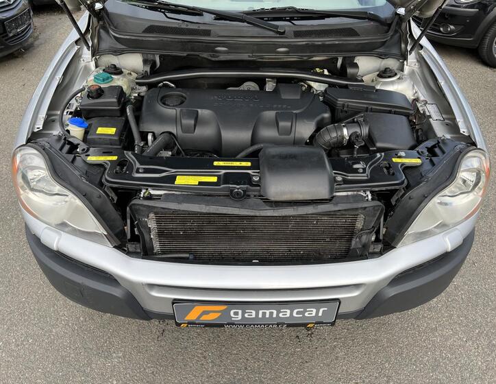 Volvo XC90 30