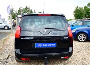 Peugeot 5008 6