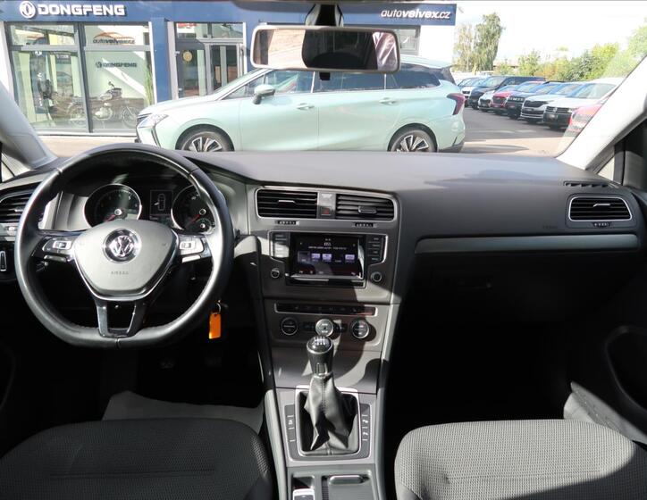 Volkswagen Golf 19