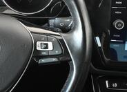 Volkswagen Touran 19