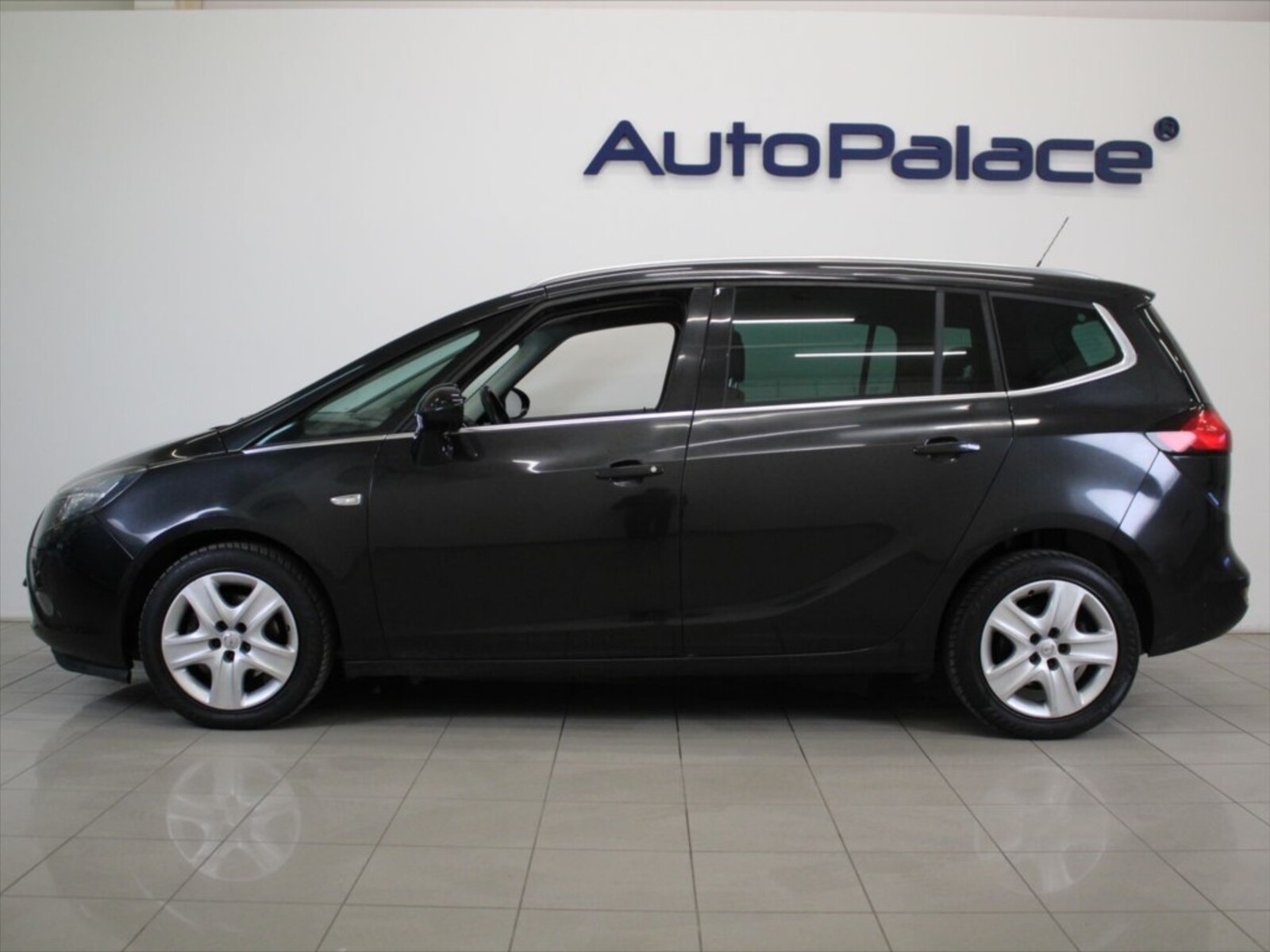 Opel Zafira 5