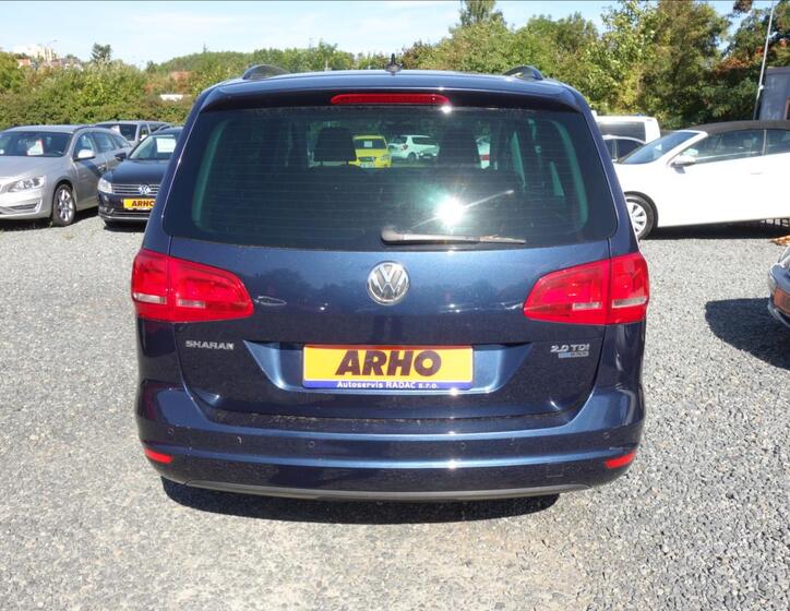 Volkswagen Sharan 4