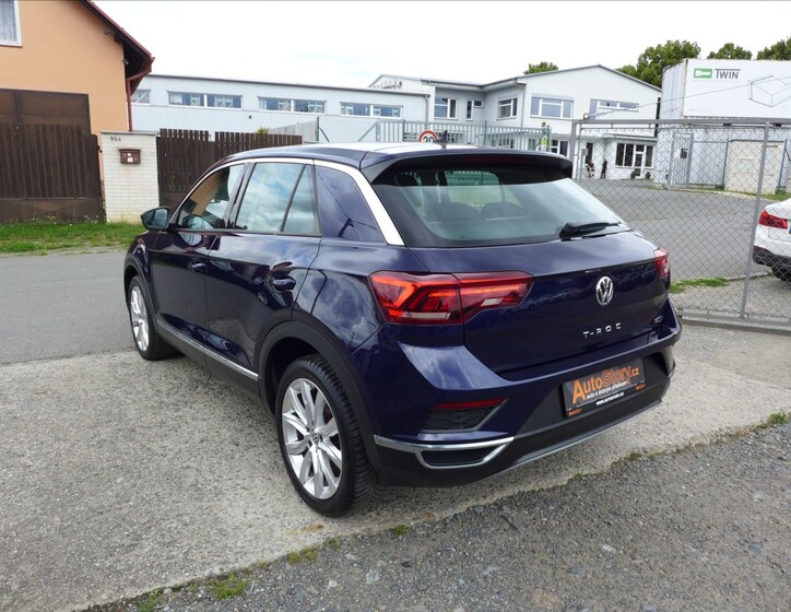 Volkswagen T-Roc 8