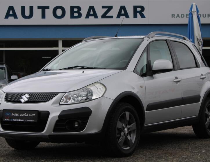 Suzuki SX4 1