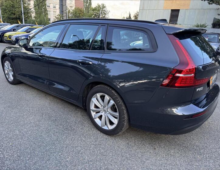 Volvo V60 5