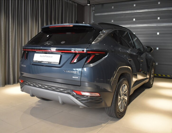 Hyundai Tucson 4