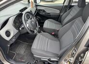 Toyota Yaris 11