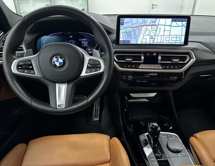 BMW X3 8