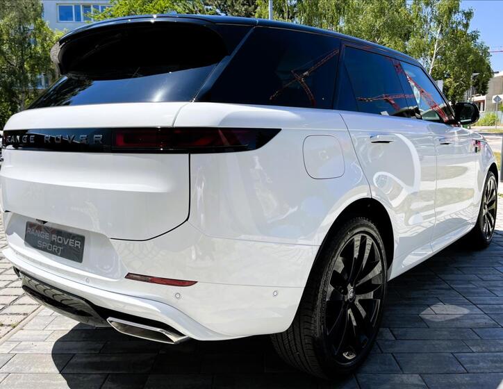 Land Rover Range Rover Sport 11