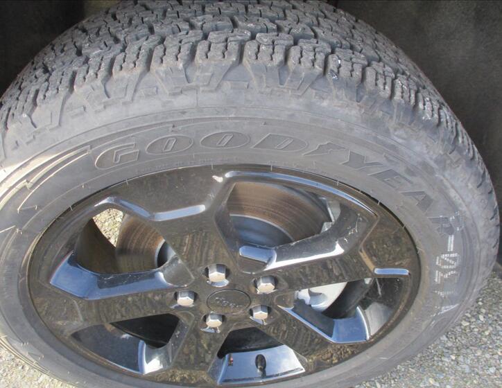Jeep Grand Cherokee 22