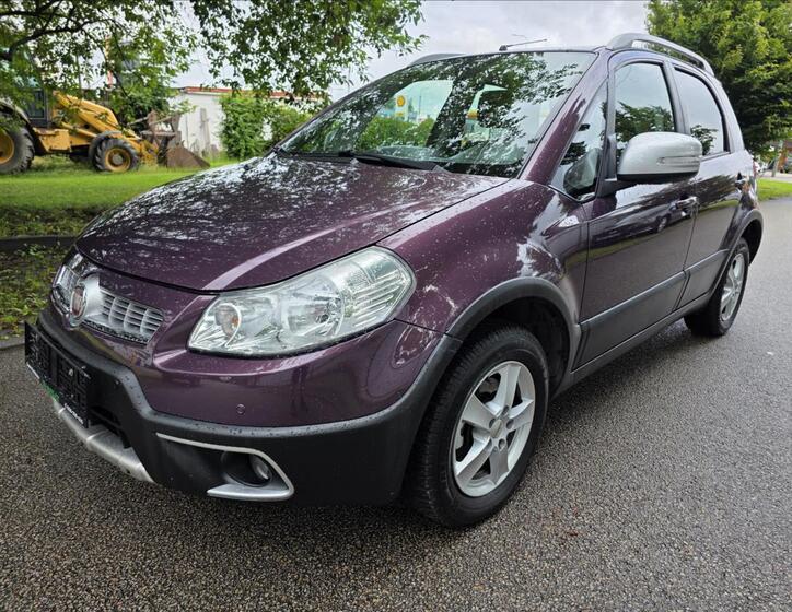 Fiat Sedici 1