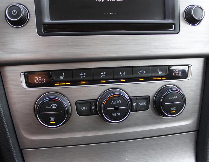 Volkswagen Golf 18