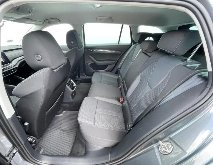 Škoda Octavia 16