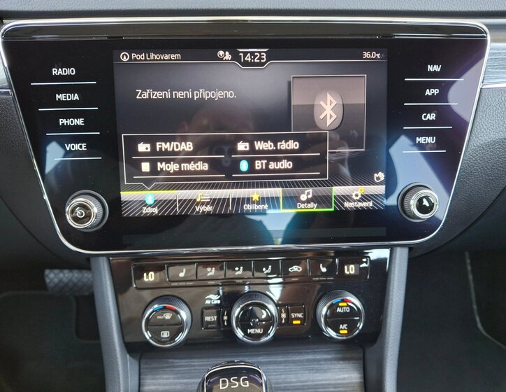 Škoda Superb 22
