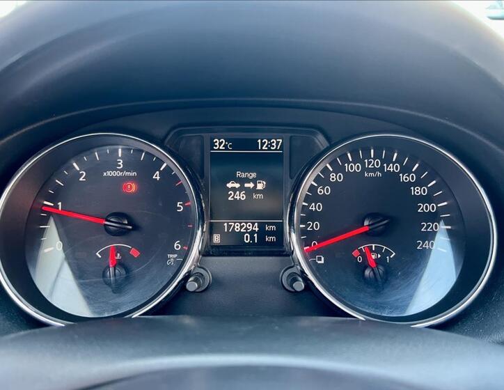 Nissan Qashqai 22