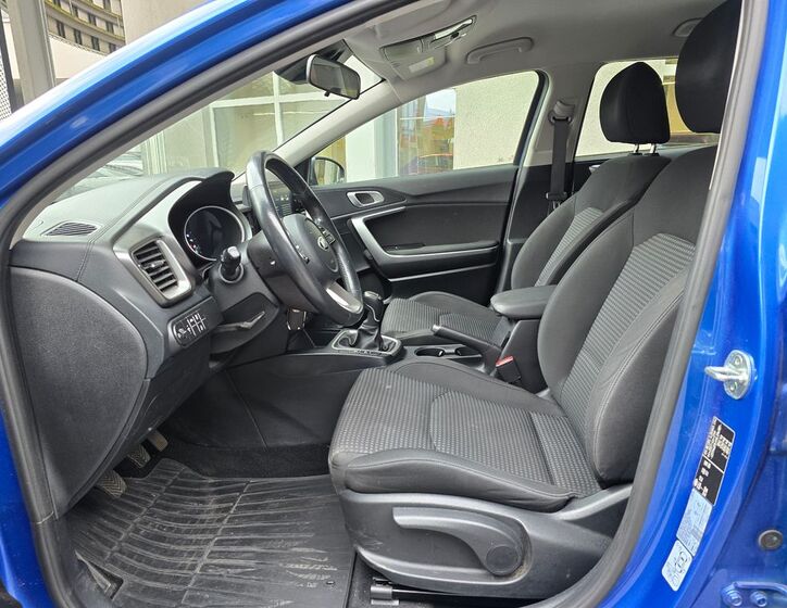 KIA Ceed 9