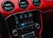 Ford Mustang 18