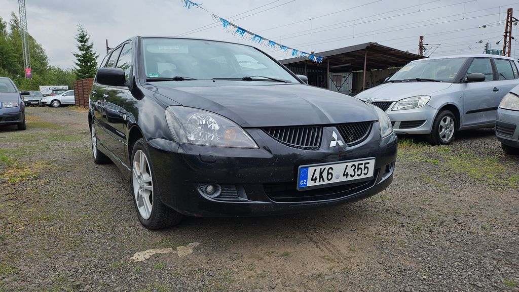 Mitsubishi Lancer
