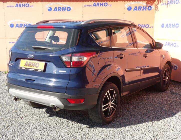 Ford Kuga 7
