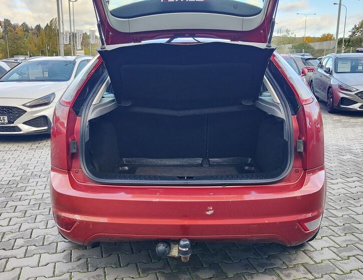 Ford Focus 9