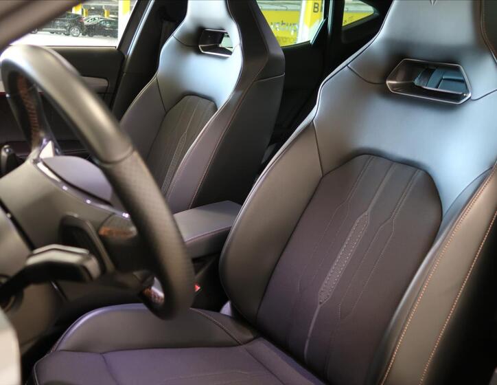 Cupra Formentor 13