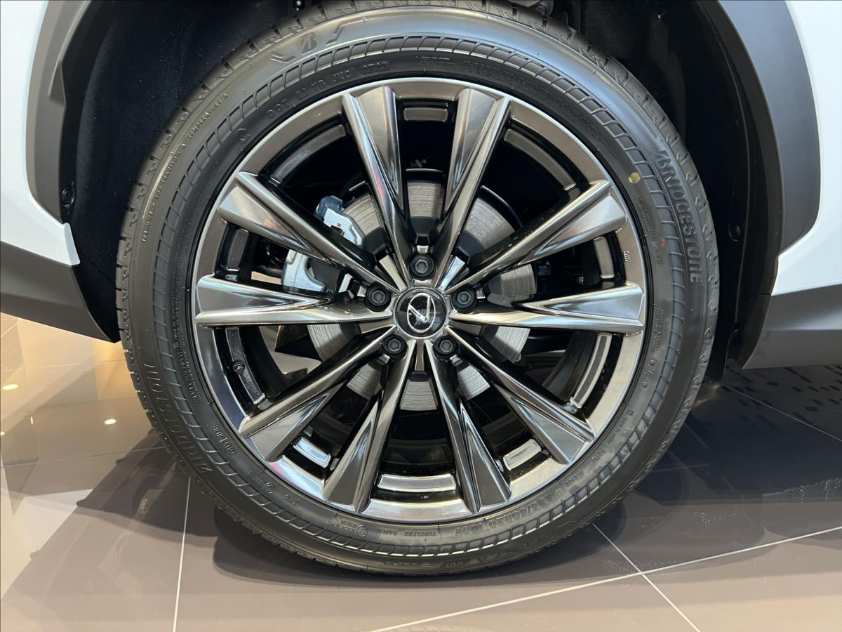Lexus NX 350h