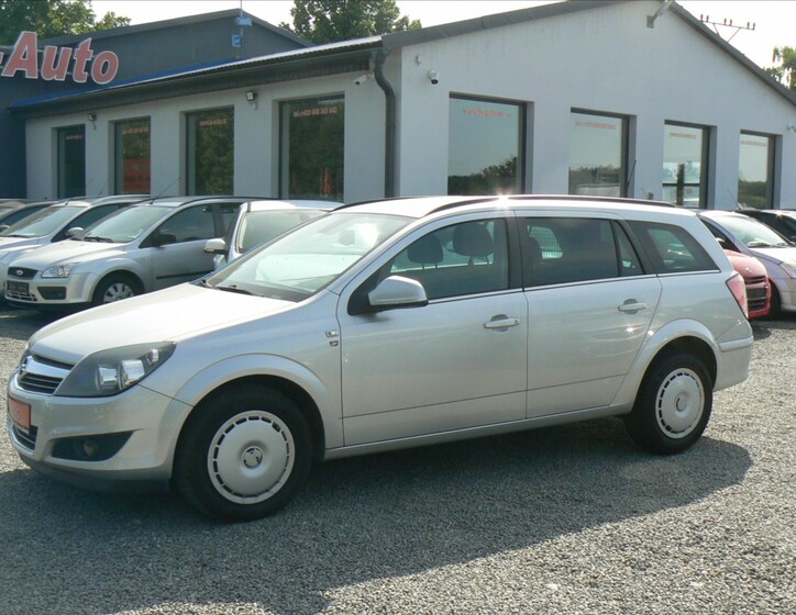 Opel Astra 1