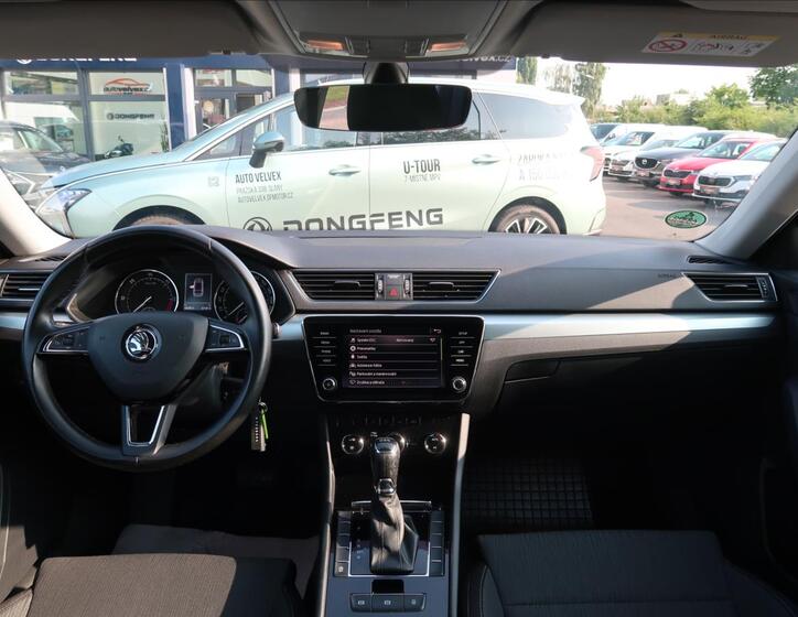 Škoda Superb 18