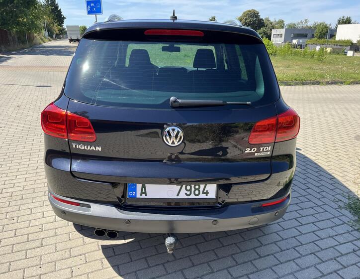 Volkswagen Tiguan 6