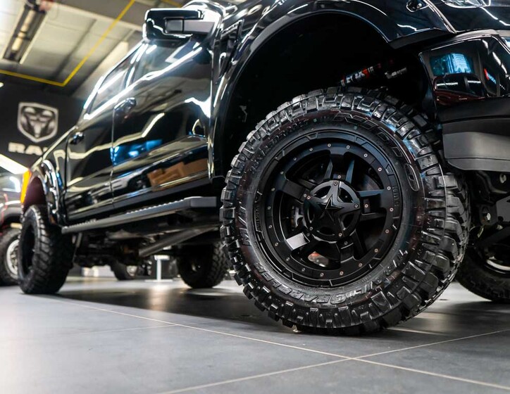 Ford F-150 44