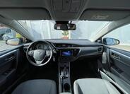 Toyota Corolla 14