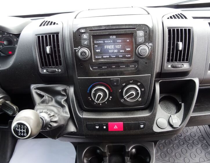 Peugeot Boxer 8