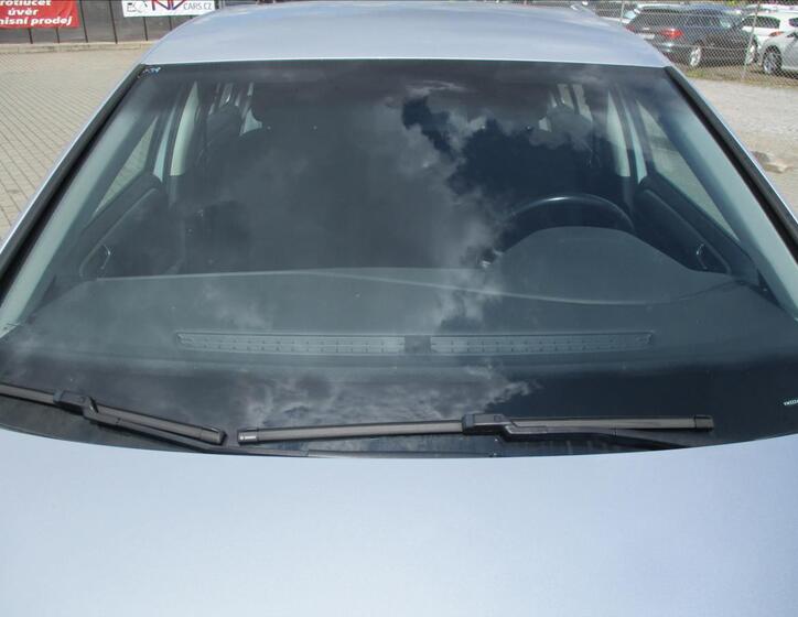 Volkswagen Golf 33