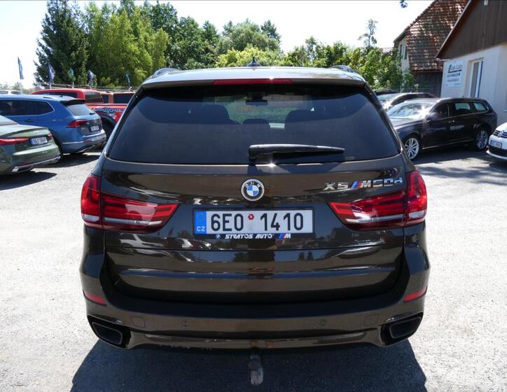BMW X5 8