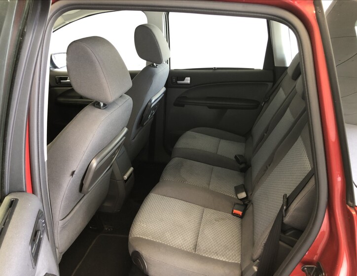 Ford C-MAX 10