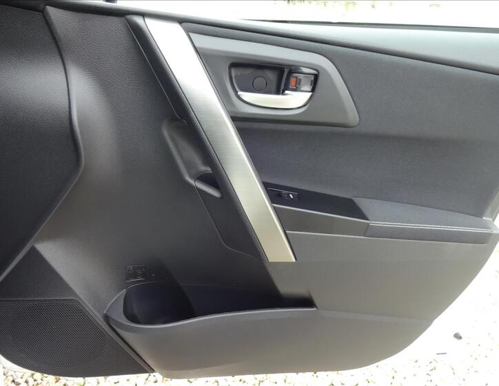 Toyota Auris 31