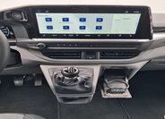 Volkswagen Caravelle 17